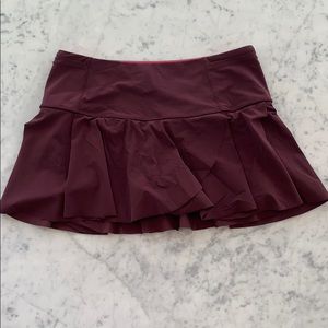 Maroon Lululemon tennis skirt